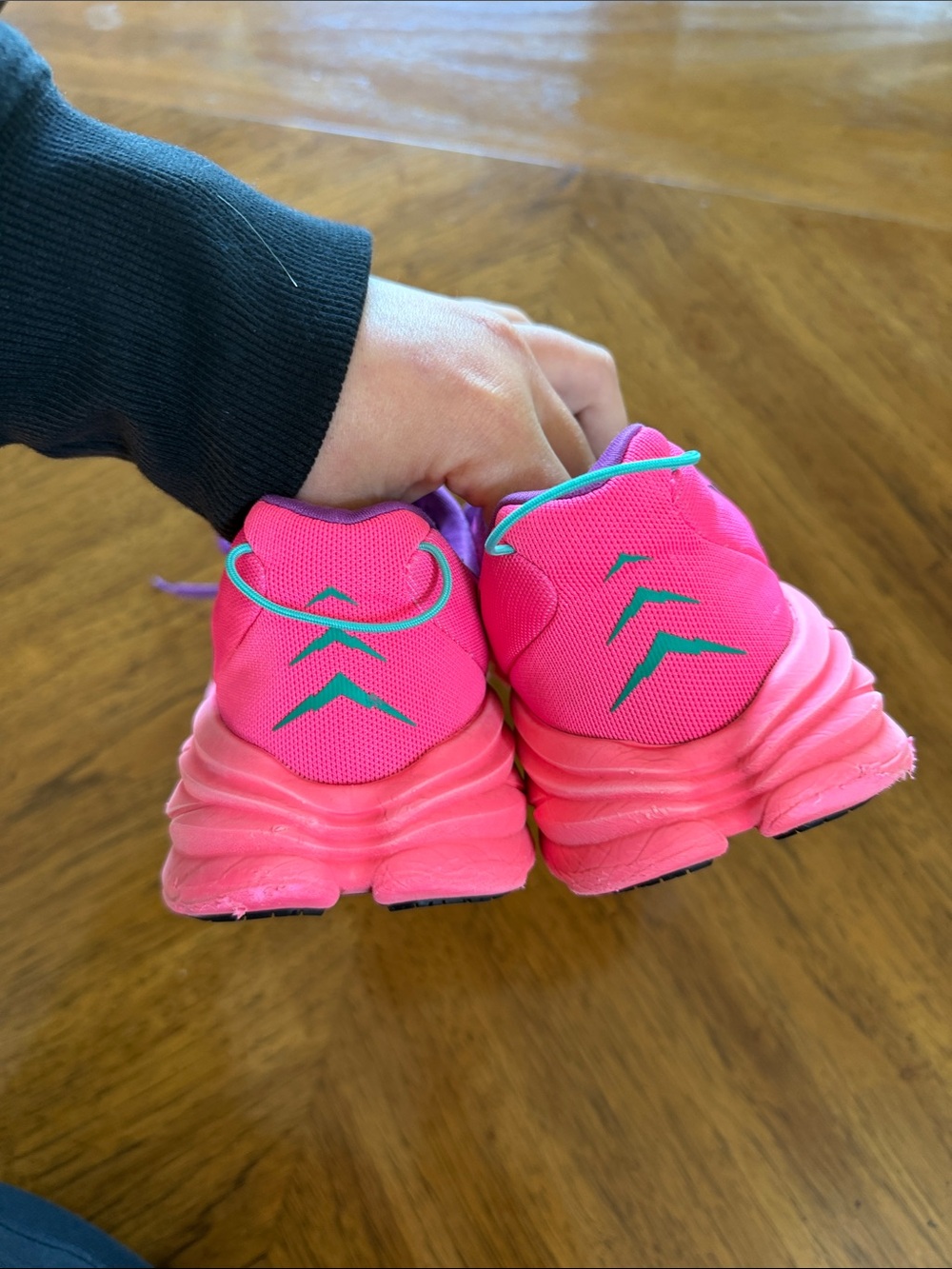 Hoka Rincon 3 Sneakers - Picture 4 of 10